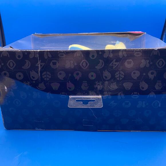 Pokémon Cyndaquil & Repeat Ball GameStop Exclusive Plush Toy Set 2017 - Picture 6 of 12